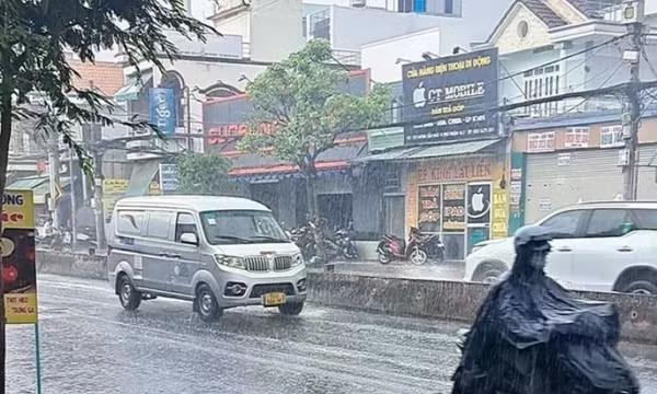 Bắc Bộ có mưa vài nơi, các tỉnh vùng núi phía Đông Bắc Bộ trời chuyển mát