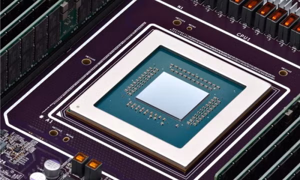 Google ra chip tùy chỉnh, cạnh tranh với Microsoft và Intel