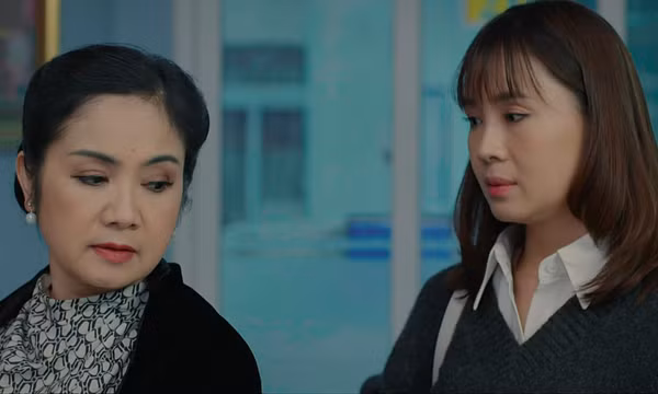 NSND Thu Hà về nhà với tâm lý nặng nề, ám ảnh vai diễn cả trong giấc ngủ