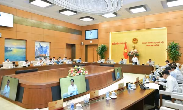 Rà soát, xử lý dứt điểm các văn bản có nội dung trái pháp luật