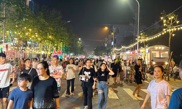 Khai trương phố ẩm thực đầu tiên ở Hải Dương