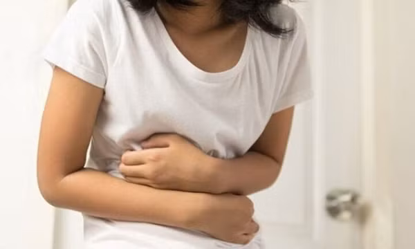 Thời tiết nóng nực, làm gì để tránh ngộ độc thực phẩm? 
