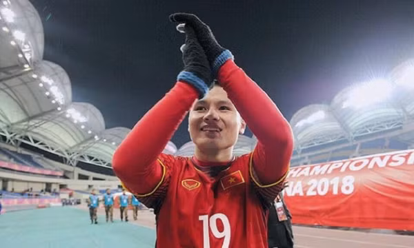 Trước VCK U23 châu Á 2024, Quang Hải được AFC tôn vinh