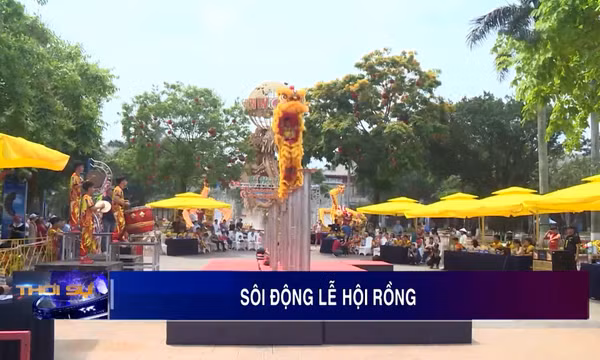 Sôi động Lễ hội Rồng
