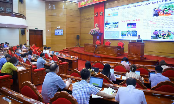 Hội nghị báo cáo viên cấp tỉnh tháng 4 năm 2024