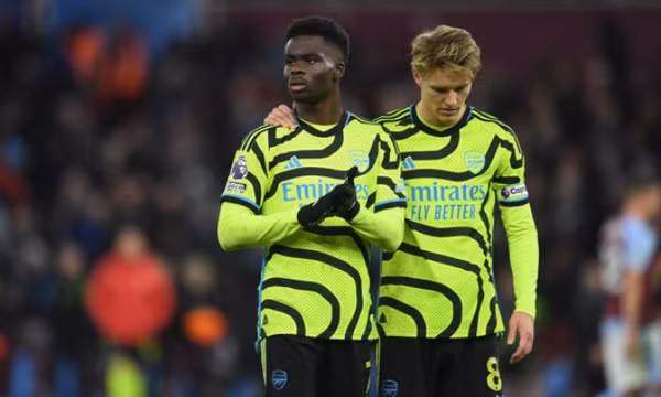 Saka và Odegaard có thể vắng mặt trước Bayern