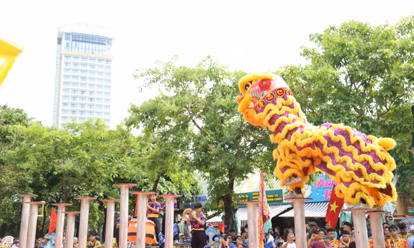 Lễ hội Rồng lần đầu tiên được tổ chức tại Quảng Ninh