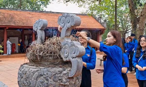 Khám phá, trải nghiệm các địa danh du lịch