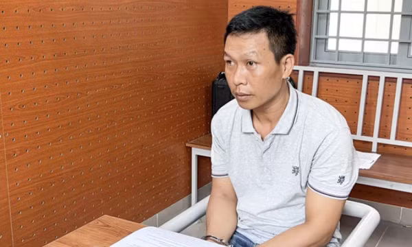 Bắt kẻ giả danh công an lừa tình, lừa tiền hai cô gái