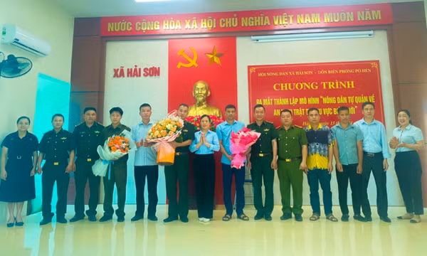 Ra mắt mô hình “Nông dân tự quản về ANTT khu vực biên giới” tại xã Hải Sơn (TP Móng Cái)