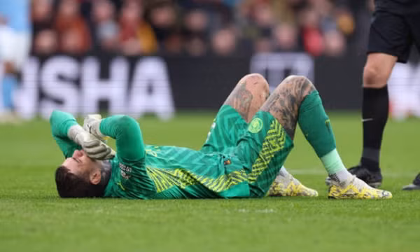 Pep Guardiola cập nhật tình hình chấn thương của Ederson
