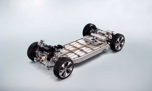 Bứt phá giới hạn: Xe điện Trung Quốc chinh phục 2.000km chỉ với một lần sạc - Bí ẩn công nghệ nào nằm sau?