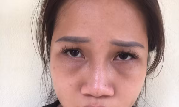 Người phụ nữ bán gà ở Hà Nội bị lừa bởi chiêu trò mới