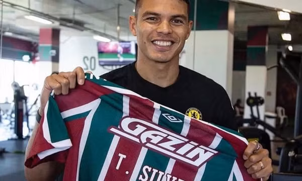 Thiago Silva xem như rời Chelsea