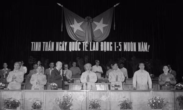 Tinh thần Ngày Quốc tế Lao động 1/5