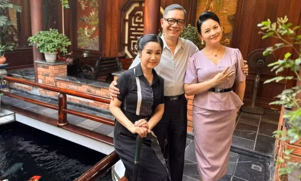 NSND Thu Quế - NSƯT Phạm Cường: Vợ mỹ nhân Hà thành, chồng nam thần màn ảnh nhỏ
