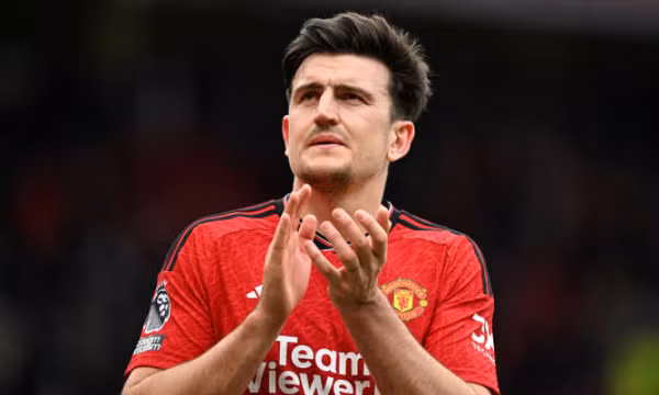 Harry Maguire khiến M.U lo sốt vó