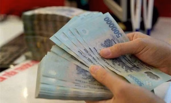 Chưa bổ nhiệm chức danh nghề có được nâng lương thường xuyên?