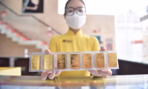 Giá vàng miếng SJC tiến sát 90 triệu đồng/lượng