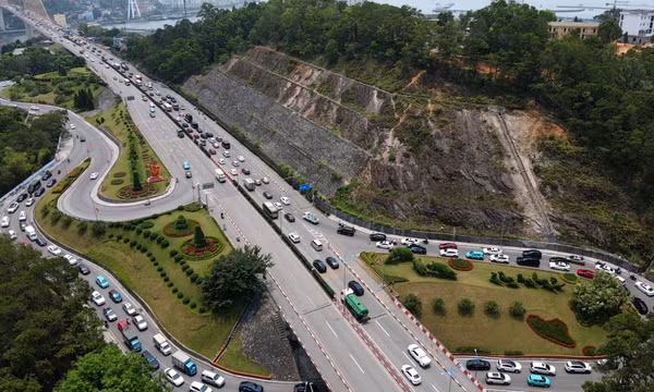 Giữ môi trường "sạch" cho du lịch 