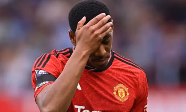 Martial chia tay Man United