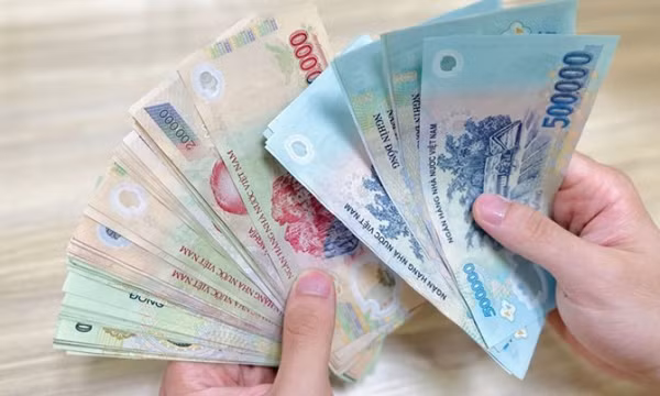 Lãi suất tiết kiệm rục rịch tăng nhưng khó có thể cao hơn