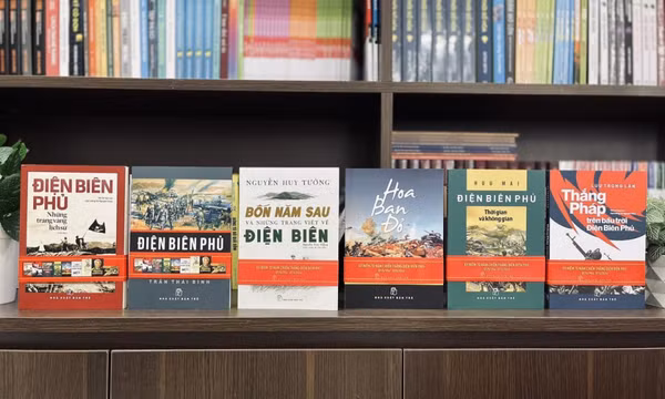 Bộ sách về 54 ngày đêm huyền thoại của Chiến dịch Điện Biên Phủ