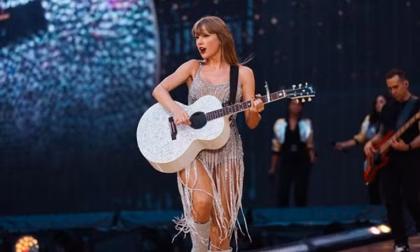 Concert của Taylor Swift 'sẽ mang một tỷ bảng cho Anh'