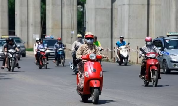 Nắng nóng có cần xả bớt hơi trong lốp xe máy?