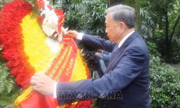 Tổng Bí thư, Chủ tịch nước Tô Lâm thăm Khu di tích Trụ sở Hội Việt Nam Cách mạng Thanh niên tại Quảng Châu
