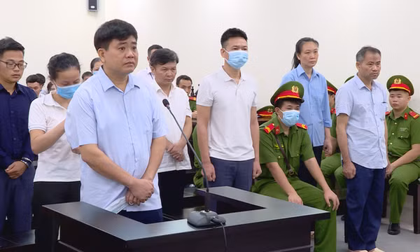 Cựu Chủ tịch Hà Nội Nguyễn Đức Chung hoàn tất nghĩa vụ thi hành án dân sự