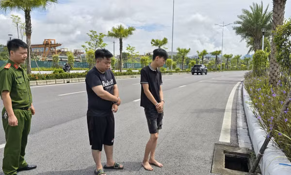 Bắt giữ nhóm bảo vệ chuyên trộm nắp cống tại Hạ Long