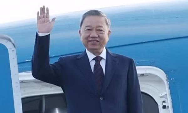 Tổng Bí thư, Chủ tịch nước Tô Lâm và Phu nhân lên đường thăm CHND Trung Hoa