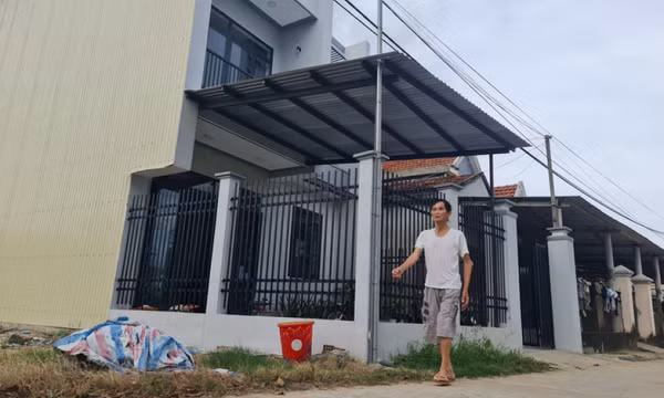 Bà lão 93 tuổi thắng kiện chủ tịch UBND TP Quảng Ngãi
