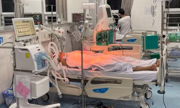 Ngừng tim hai lần liên tiếp sau khi uống 'thuốc gia truyền' trị tiểu đường