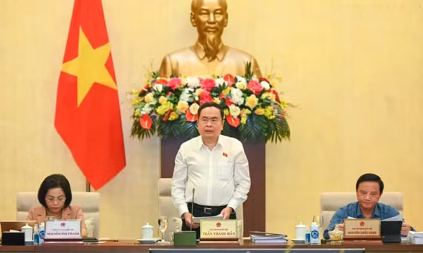 Hoàn thiện các dự thảo luật bảo đảm tính khả thi, đáp ứng yêu cầu thực tiễn