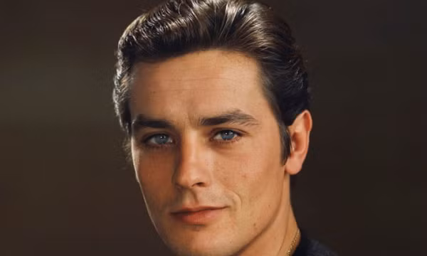 Tài tử Alain Delon qua đời