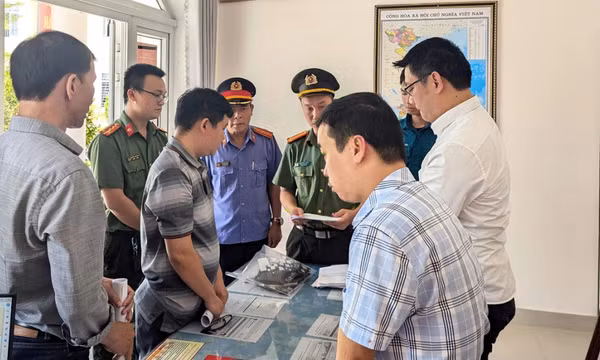 Bắt phó chánh văn phòng UBND tỉnh Quảng Trị trong đường dây xâm nhập trái phép mạng máy tính