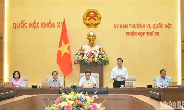 Trình Quốc hội sửa đổi, bổ sung Luật Bảo hiểm y tế tại Kỳ họp thứ 8