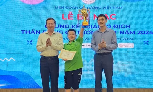 Kỳ thủ 11 tuổi vô địch giải Thần đồng cờ tướng Việt