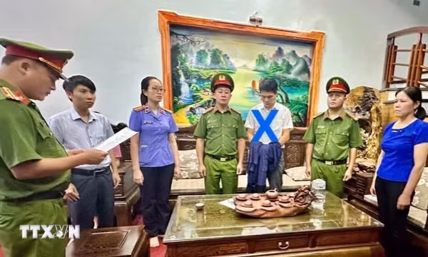 Phó Giám đốc Sở Công Thương tỉnh Lai Châu bị bắt tạm giam vì nhận hối lộ