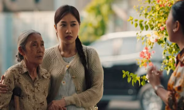 Phim Việt cần gì để thoát khỏi 'cái bóng' của phim ngoại?
