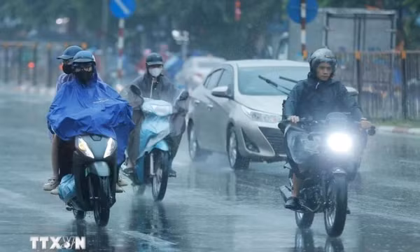 Các khu vực trên cả nước có mưa về đêm, cục bộ có nơi mưa rất to