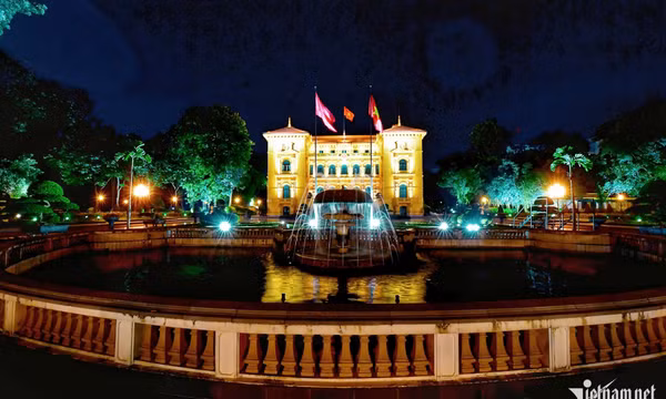 Phủ Chủ tịch ‘khoác chiếc áo’ ánh sáng mới