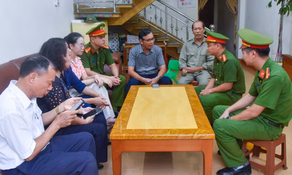 Mạng xã hội góp phần kết nối công an với người dân