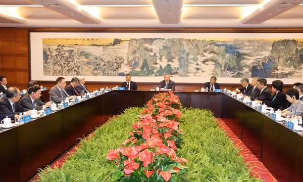 Tổng Bí thư, Chủ tịch nước Tô Lâm thăm và làm việc tại Trường Đảng Trung ương Trung Quốc