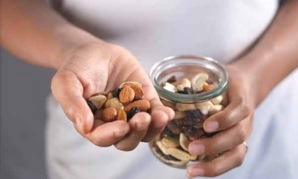 Các loại hạt tốt cho người bị mất ngủ
