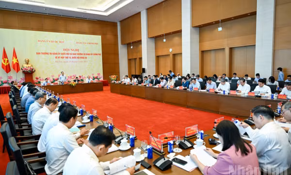 Hội nghị Ban Thường vụ Đảng ủy Quốc hội và Ban Thường vụ Đảng ủy Chính phủ chuẩn bị Kỳ họp thứ 10