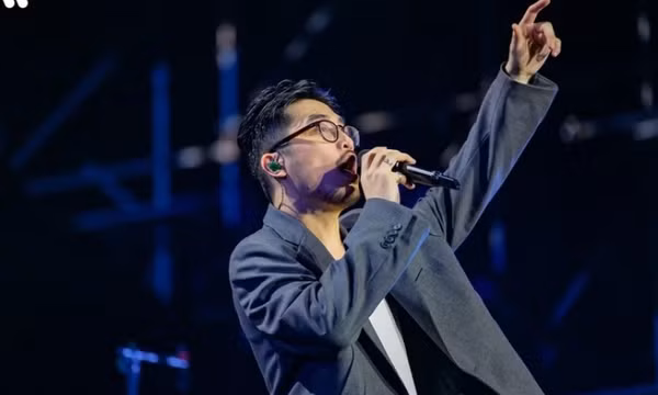Vũ. sold out vé Private Show 'Bảo tàng của nuối tiếc' tại Hà Nội
