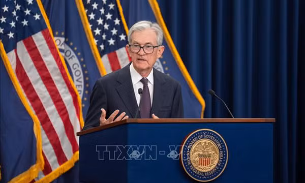 Fed hạ lãi suất lần đầu trong năm 2025